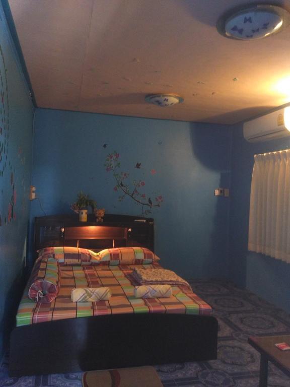 Patchaya Guesthouse أمفاوا المظهر الخارجي الصورة